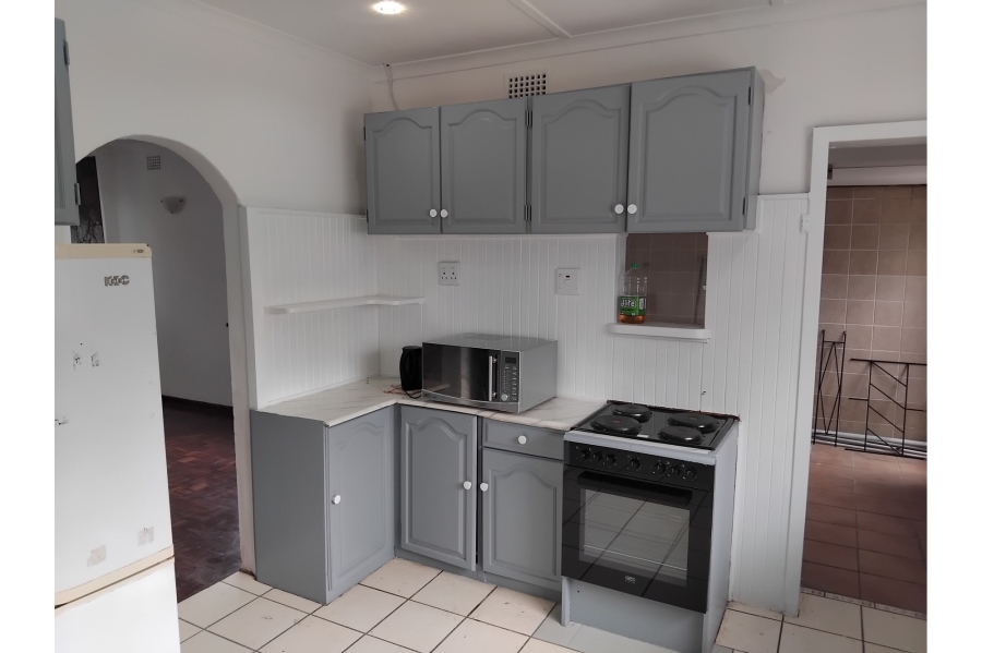4 Bedroom Property for Sale in Zeekoevlei Western Cape